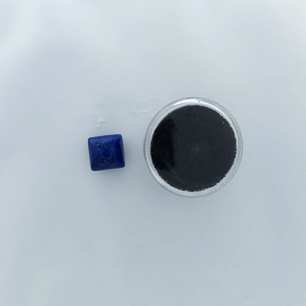 Lapis Lazuli Gemstone