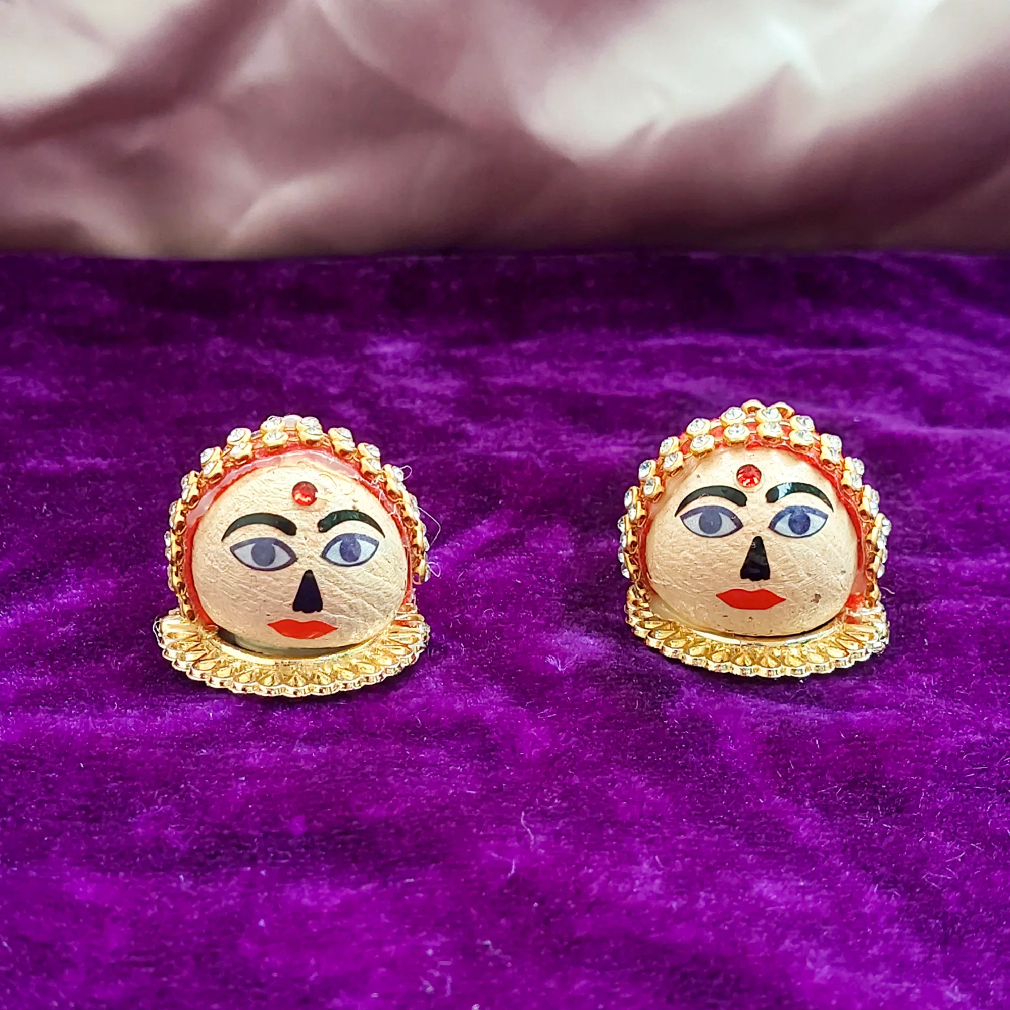 Supari Riddhi Siddhi Idol