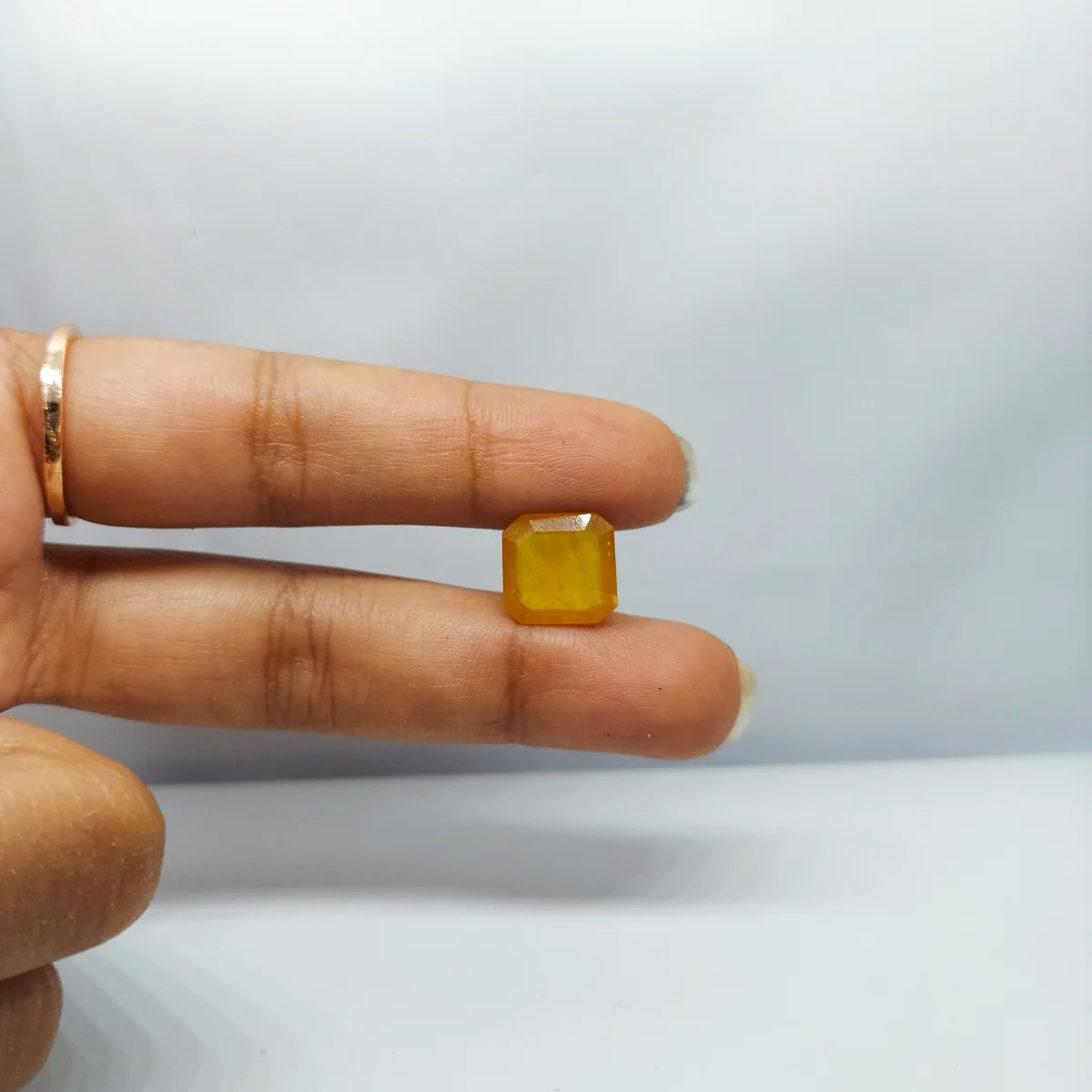 Yellow Sapphire stone