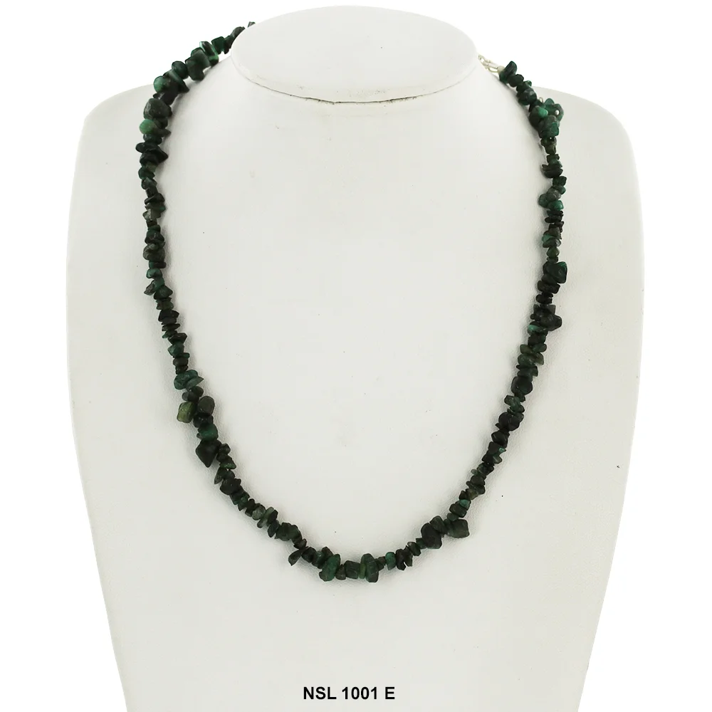 Emerald Stone Chips Necklace